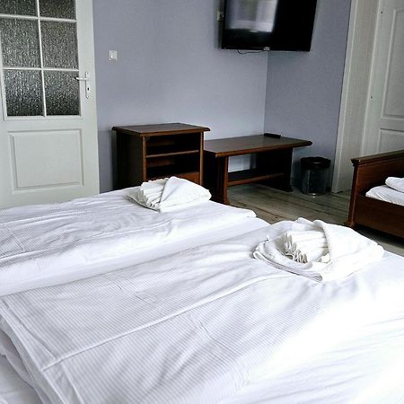 Holiday Home In Kolczewo With The Private Pool 220 Qm Exteriör bild