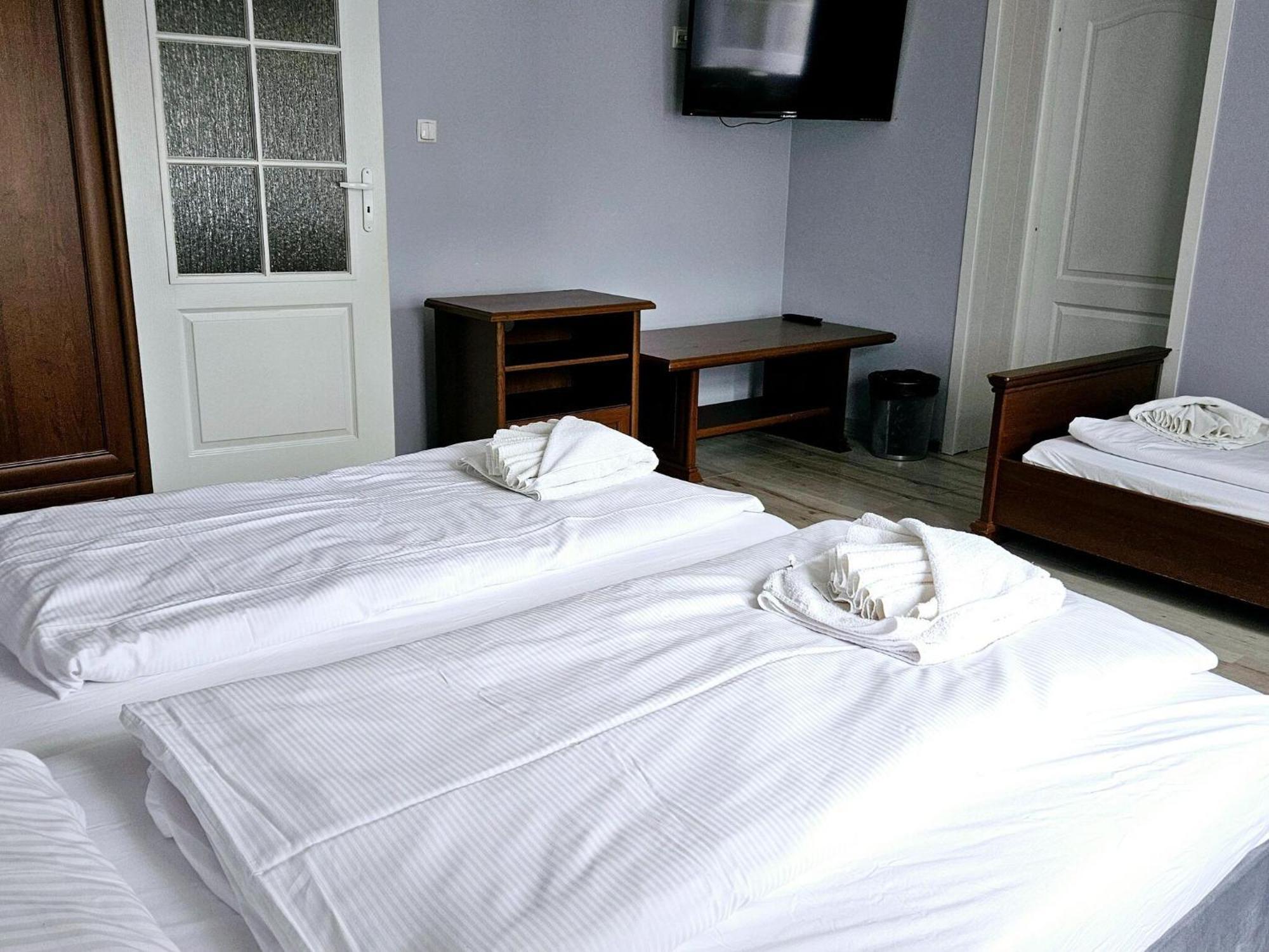Holiday Home In Kolczewo With The Private Pool 220 Qm Exteriör bild