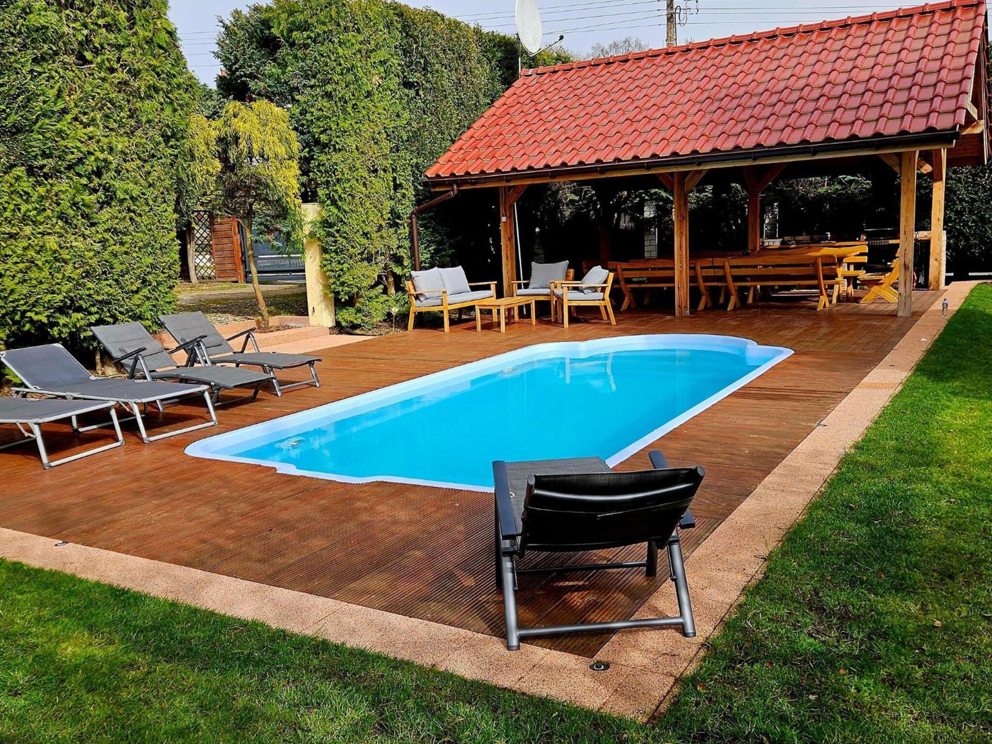 Holiday Home In Kolczewo With The Private Pool 220 Qm Exteriör bild